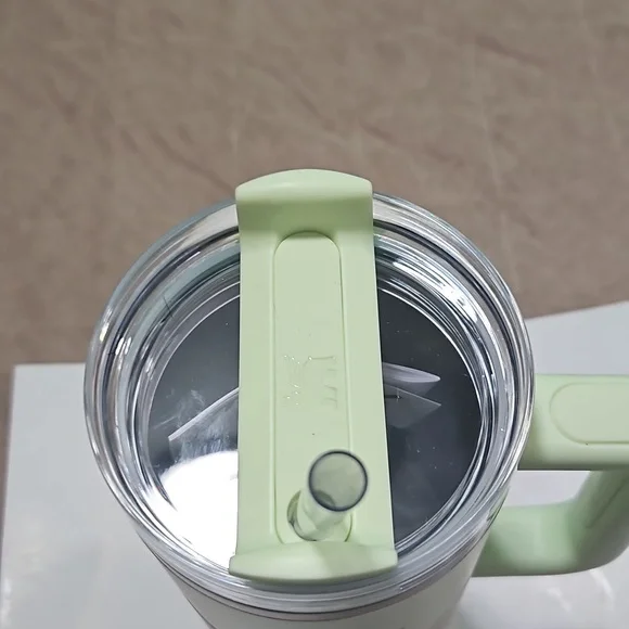 Stanley 40 oz Stainless steel H2.0 Flows tates Quencher Tumbler Rare Mint Color - Picture 4 of 9